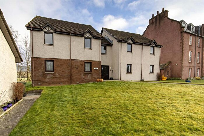 2 Bedroom Flat For Sale In Earnbank, Bridge Of Earn, Perth, PH2