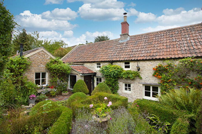 3 Bedroom Detached House For Sale In Little End, Marshfield, Chippenham, SN14