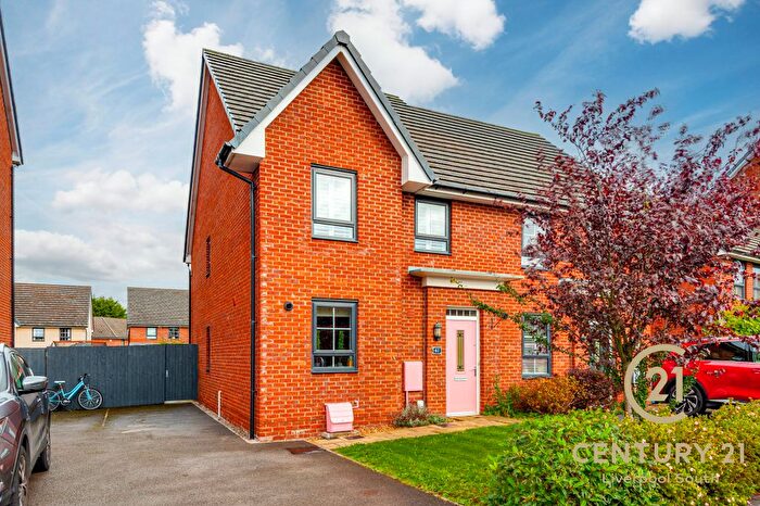 4 Bedroom Semi-Detached House For Sale In Cartwrights Farm Road, L24