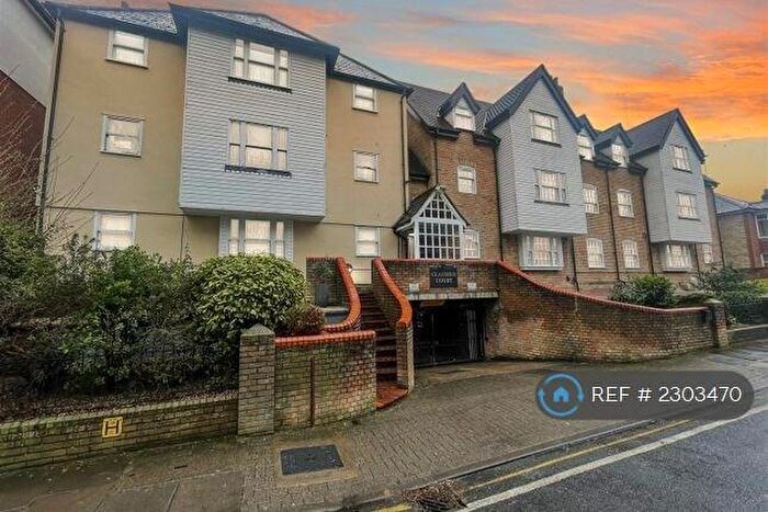 2 Bedroom Flat To Rent In St Peter's Street, Colchester, CO1