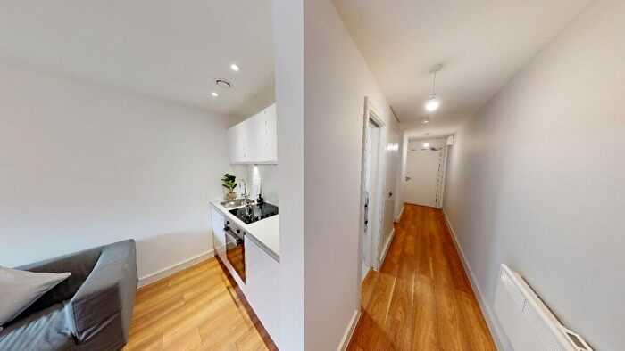 1 Bedroom Flat To Rent In Nation Way, Liverpool, Merseyside, L1