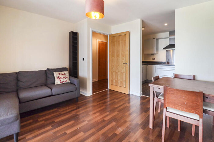 1 Bedroom Flat To Rent In Catrine, Victoria Wharf, Cardiff Bay, CF11