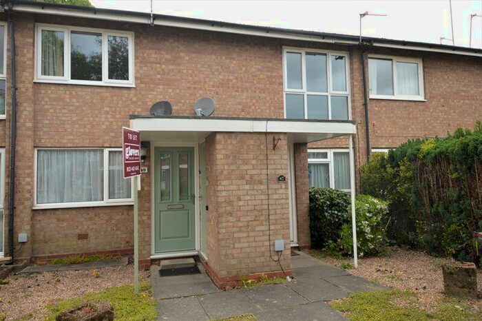 2 Bedroom Flat To Rent In Redwood Croft, Kings Heath, B14
