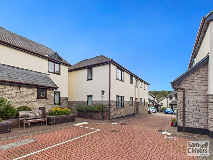 1 Bedroom Property For Sale In Stanley Court, Midsomer Norton, BA3