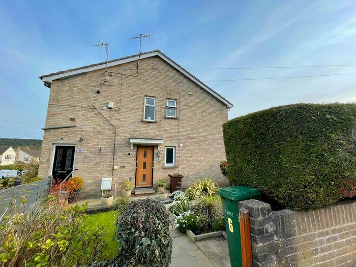 2 Bedroom Flat To Rent In Ferrands Park Way, Harden, Bingley, BD16