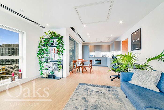 1 Bedroom Flat To Rent In Cherry Orchard Road, Croydon, CR0