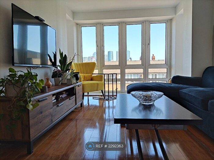 2 Bedroom Flat To Rent In St. Davids Square, London, E14