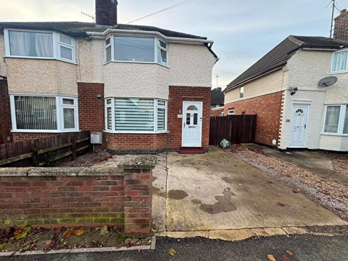 3 Bedroom Semi Detached House To Rent In Hannam Boulevard, Spalding, PE11