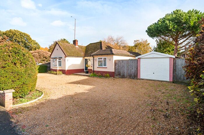 3 Bedroom Bungalow For Sale In Upcroft, Windsor, Berkshire, SL4