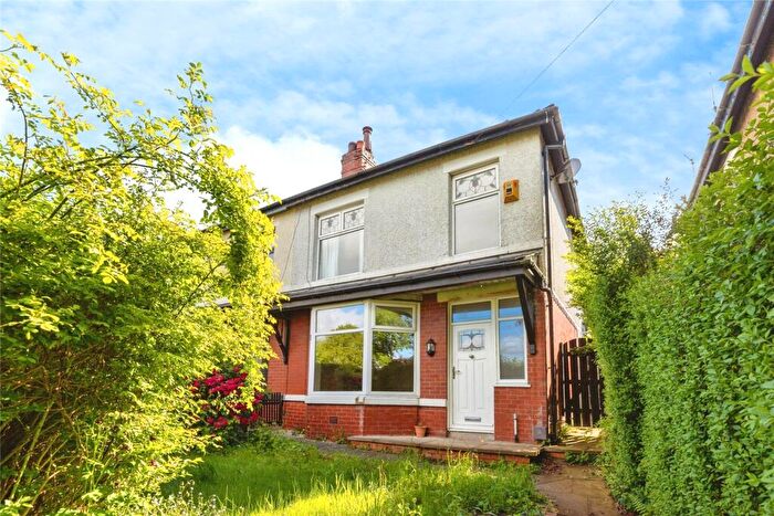 3 Bedroom Semi-Detached House For Sale In Walmersley Road, Bury, Greater Manchester, BL9
