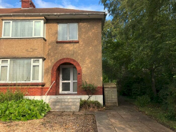 4 Bedroom House To Rent In Bedroom Detached House In Wallisdown, BH12