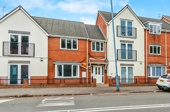 2 Bedroom Apartment For Sale In Toll End Road, Tipton, DY4