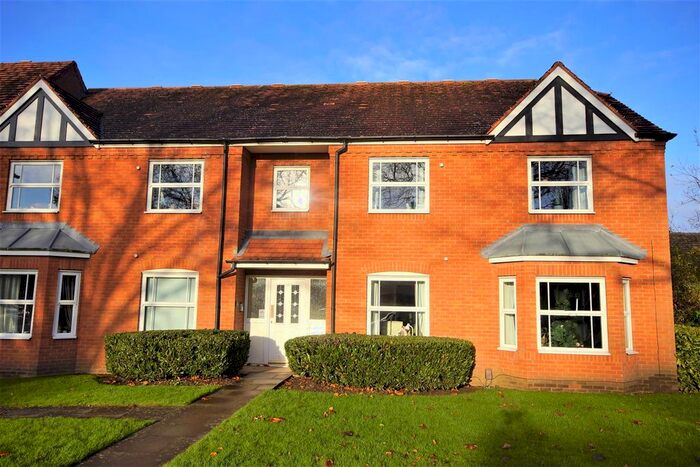 2 Bedroom Flat To Rent In Moor Green Lane, Moseley, Birmingham, B13