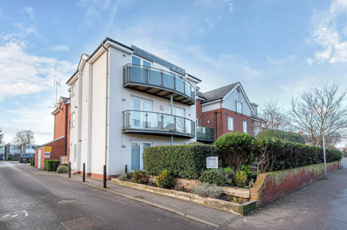 2 Bedroom Flat For Sale In Halfway Street, Sidcup, DA15