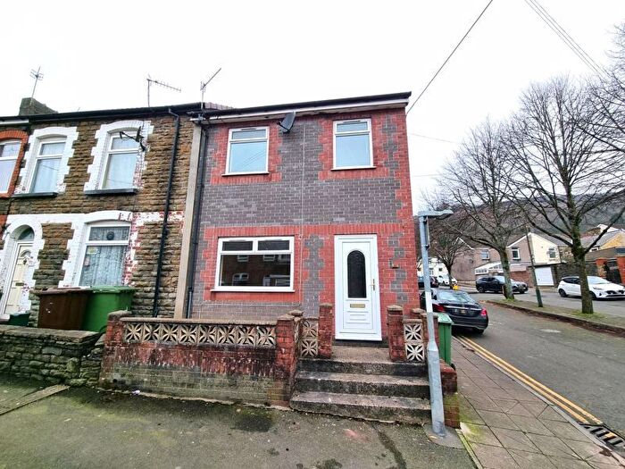 3 Bedroom Terraced House To Rent In School Street, Caerphilly, CF83