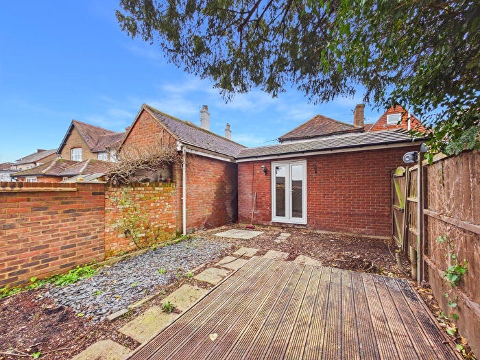 1 Bedroom Apartment To Rent In Hogarth Mews, Jasmine Crescent, Princes Risborough, Buckinghamshire, HP27