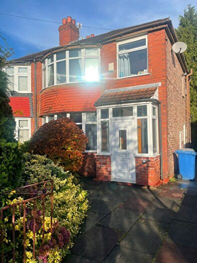 3 Bedroom Semi-Detached House To Rent In Rosslyn Road, Manchester, M16