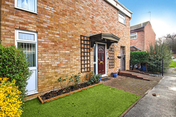 3 Bedroom Terraced House For Sale In Naseby, Bracknell, RG12