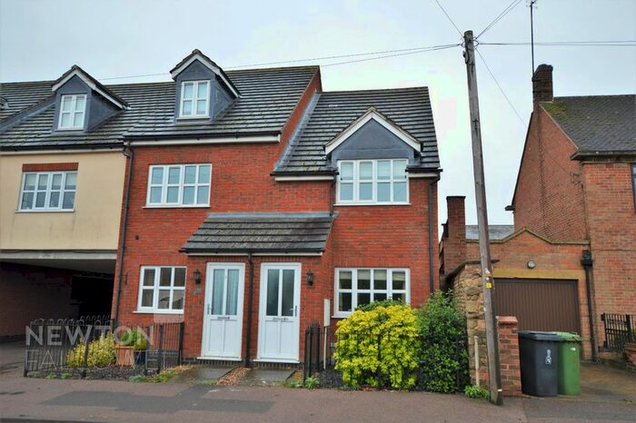 2 Bedroom End Of Terrace House To Rent In Station Road, Oakham LE15