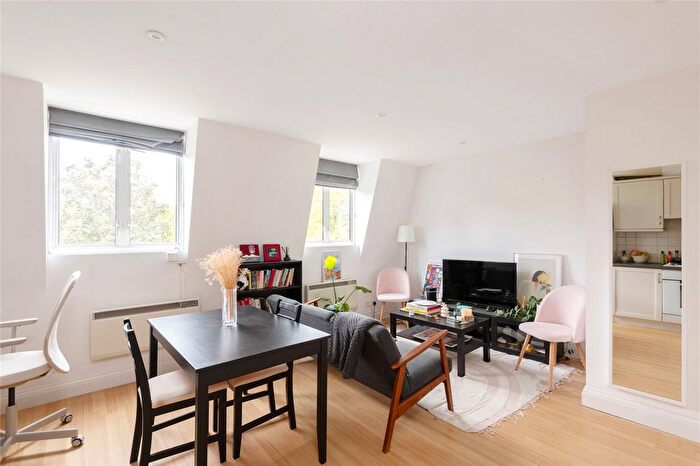 1 Bedroom Flat To Rent In Old Brompton Road, Earl's Court, SW5