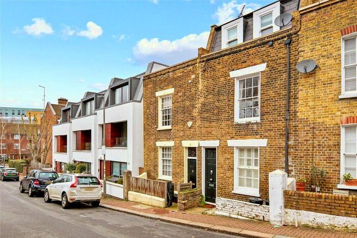 3 Bedroom Terraced House To Rent In Tonsley Place, London, SW18