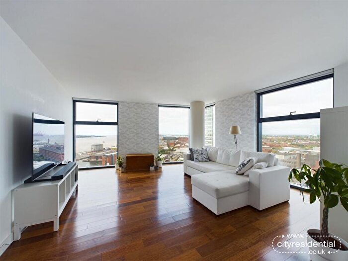 2 Bedroom Apartment For Sale In West Tower, Liverpool, L3