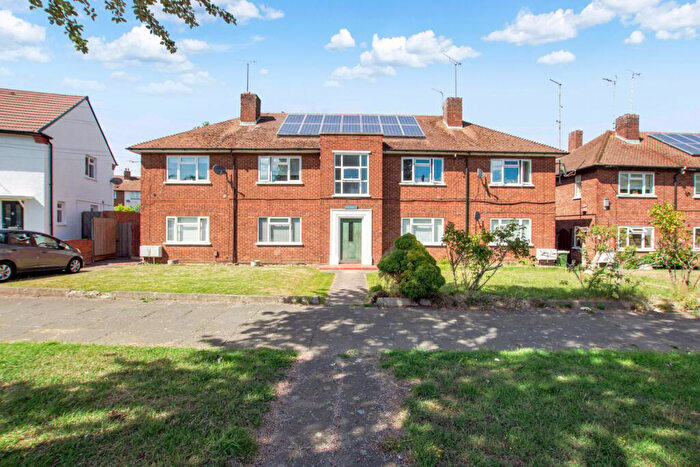 2 Bedroom Flat For Sale In Burnham Road, Sidcup, DA14
