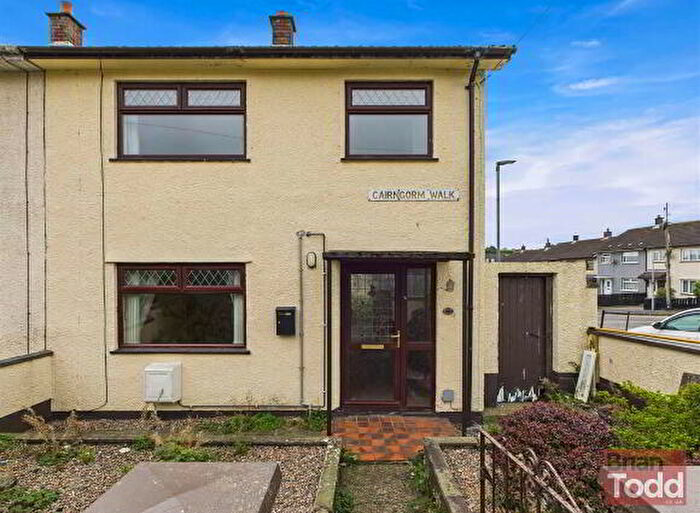 3 Bedroom TownHouse For Sale In Cairngorm Walk, Larne, BT40