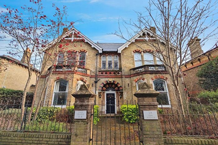 2 Bedroom Flat To Rent In The Avenue, Southampton, SO17