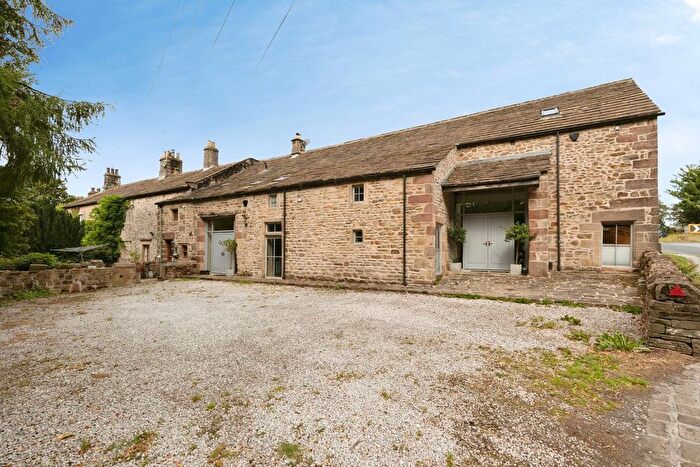 4 Bedroom Terraced House For Sale In Rylstone, Skipton, BD23
