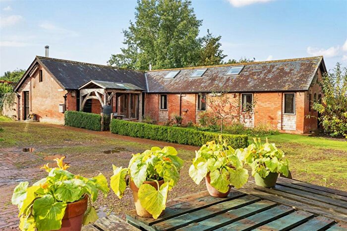 3 Bedroom Detached House For Sale In Payhembury, Honiton, EX14