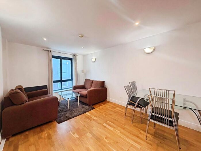 1 Bedroom Flat To Rent In Lake House, Ellesmere Street, Castlefield, Manchester, M15