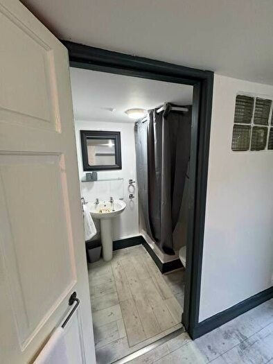 1 Bedroom Studio To Rent In Flat A, Eskdale Terrace, Newcastle Upon Tyne, NE2