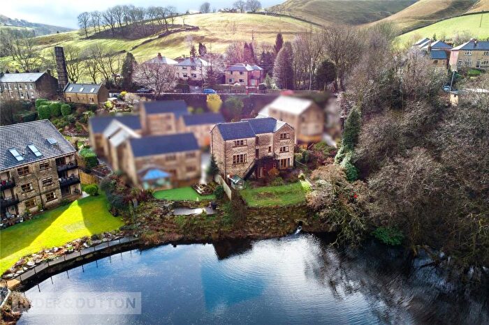 5 Bedroom Detached House For Sale In Millwright Close, Marsden, Huddersfield, West Yorkshire, HD7