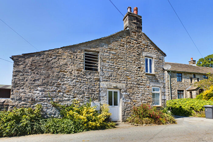 2 Bedroom Cottage To Rent In Farleton, Lancaster, LA2