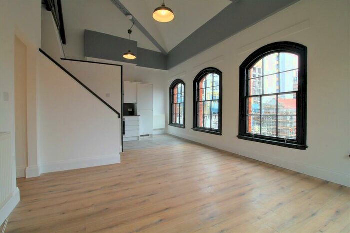 2 Bedroom Apartment To Rent In Tennial Wharf, Ludgate Hill, St Pauls Square, B3