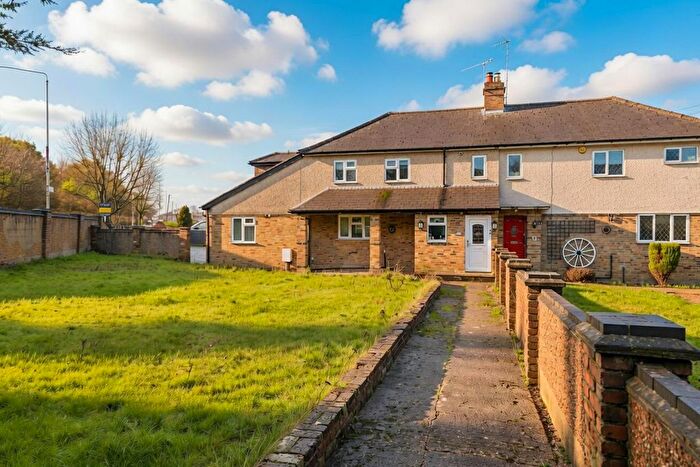 4 Bedroom Semi Detached House For Sale In Priory Avenue, Harefield, UB9