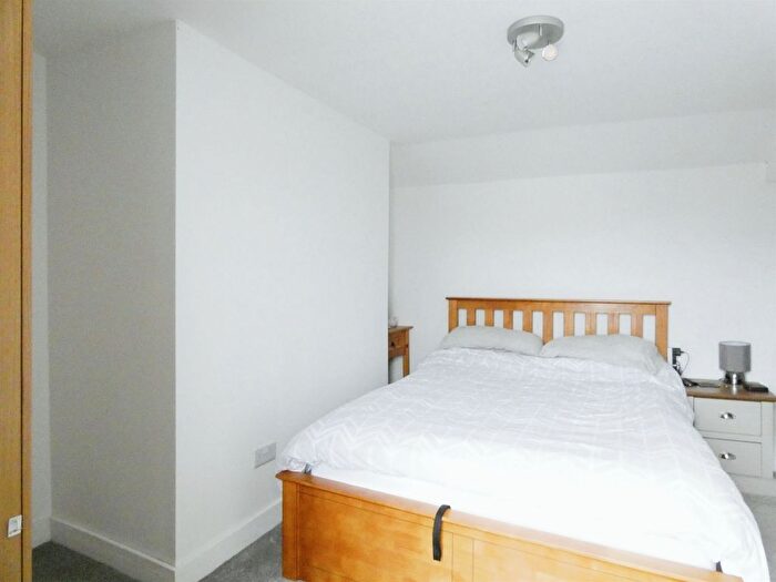 3 Bedroom End Of Terrace House For Sale In King Street, Brynmawr, Ebbw Vale, NP23