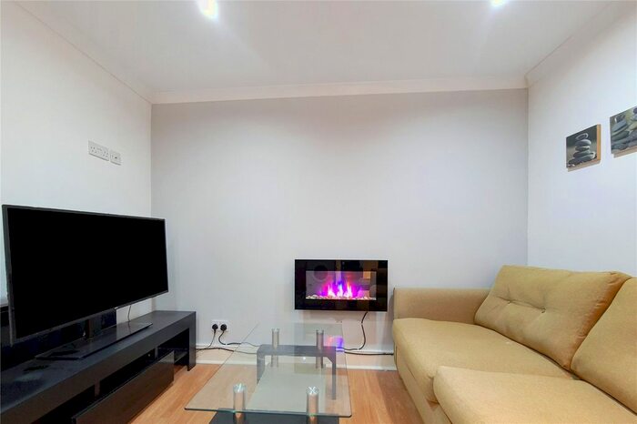 1 Bedroom Flat To Rent In Firle Place, Inman Road, London, SW18