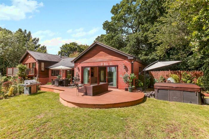 5 Bedroom Detached House To Rent In Widmore Lane, Sonning Common, Reading, RG4