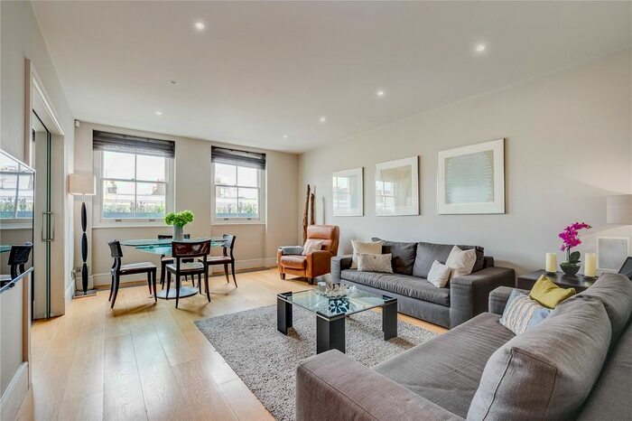 2 Bedroom Flat To Rent In Cornwall Gardens, South Kensington, London, SW7