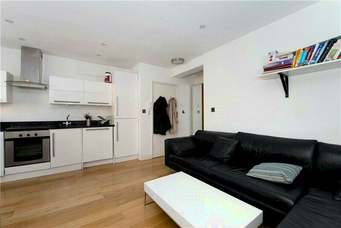 1 Bedroom Flat To Rent In Fircroft, Halton Road, N1