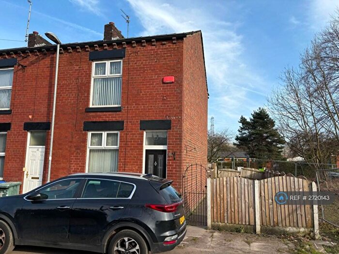 2 Bedroom Terraced House To Rent In Smethurst Street, Middleton, Manchester, M24