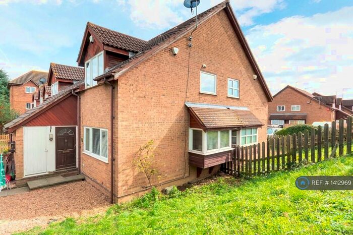 1 Bedroom End Of Terrace House To Rent In Mariners Walk, Erith, DA8