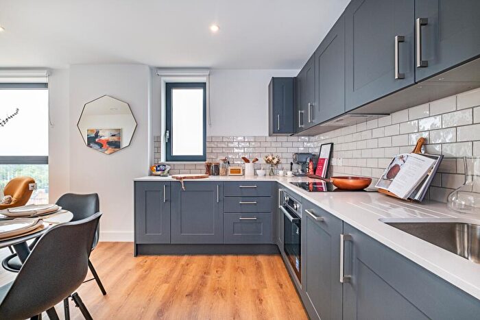 2 Bedroom Apartment To Rent In One Maidenhead, SL6