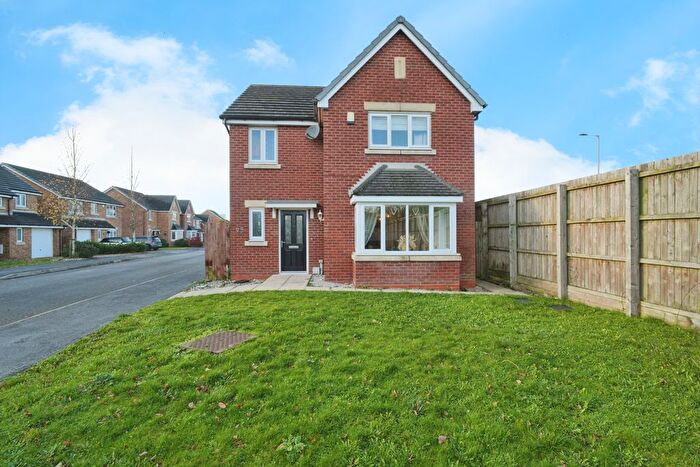 4 Bedroom Detached House For Sale In Meadow Brook, Wigan, WN5