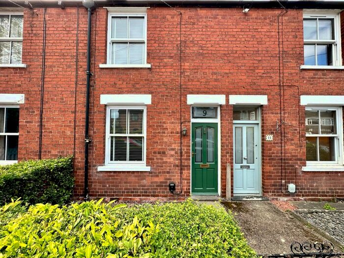 2 Bedroom Terraced House To Rent In Grayburn Lane, Beverley, Uk, HU17