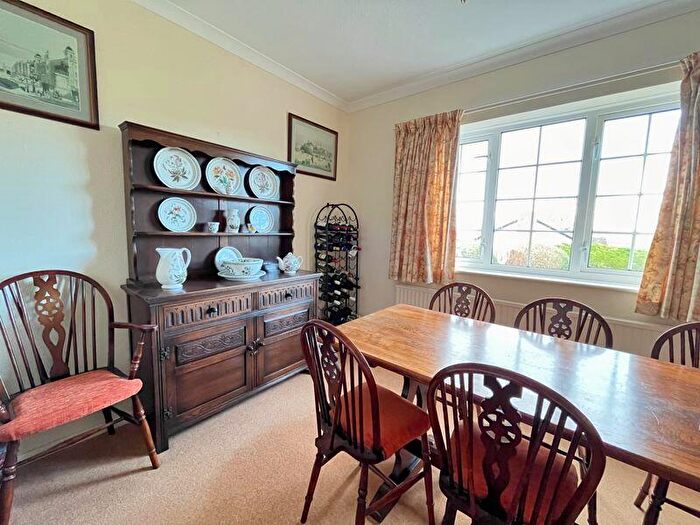 4 Bedroom Detached House For Sale In Pantiles, Llysworney, The Vale Of Glamorgan, CF71