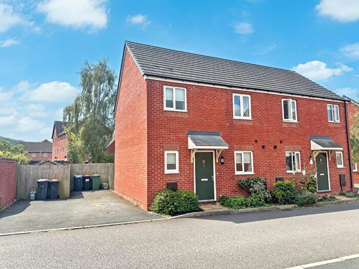 3 Bedroom Semi-Detached House For Sale In Brambles Walk, Wellington, Telford, Shropshire, TF1