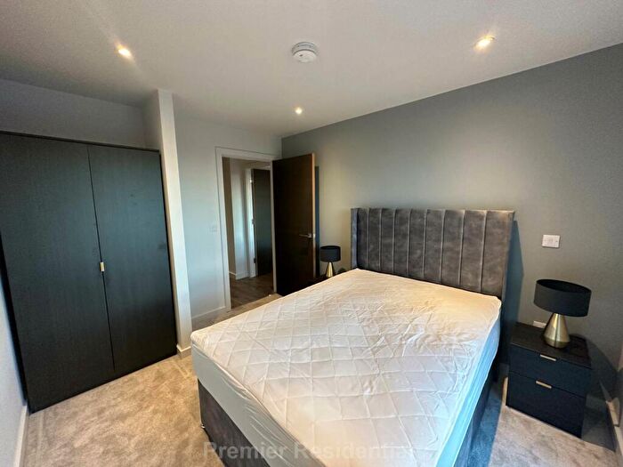 2 Bedroom Apartment To Rent In Ordsall Lane, Salford, M5
